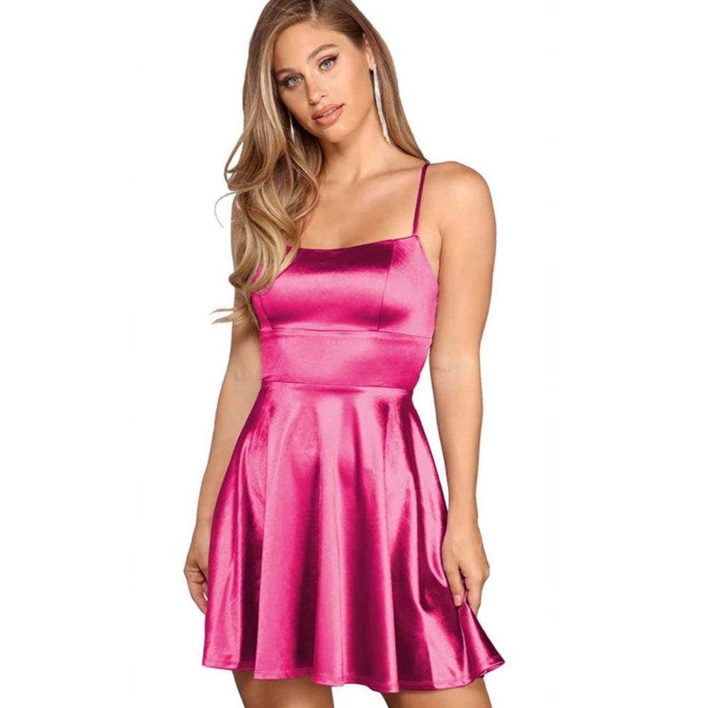 HOT PINK Spaghetti Straps Prom Dresses with Pockets Satin Homecoming Dress